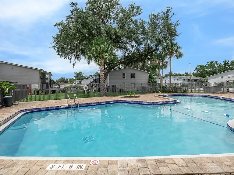 Magnolia Point — Photo 15