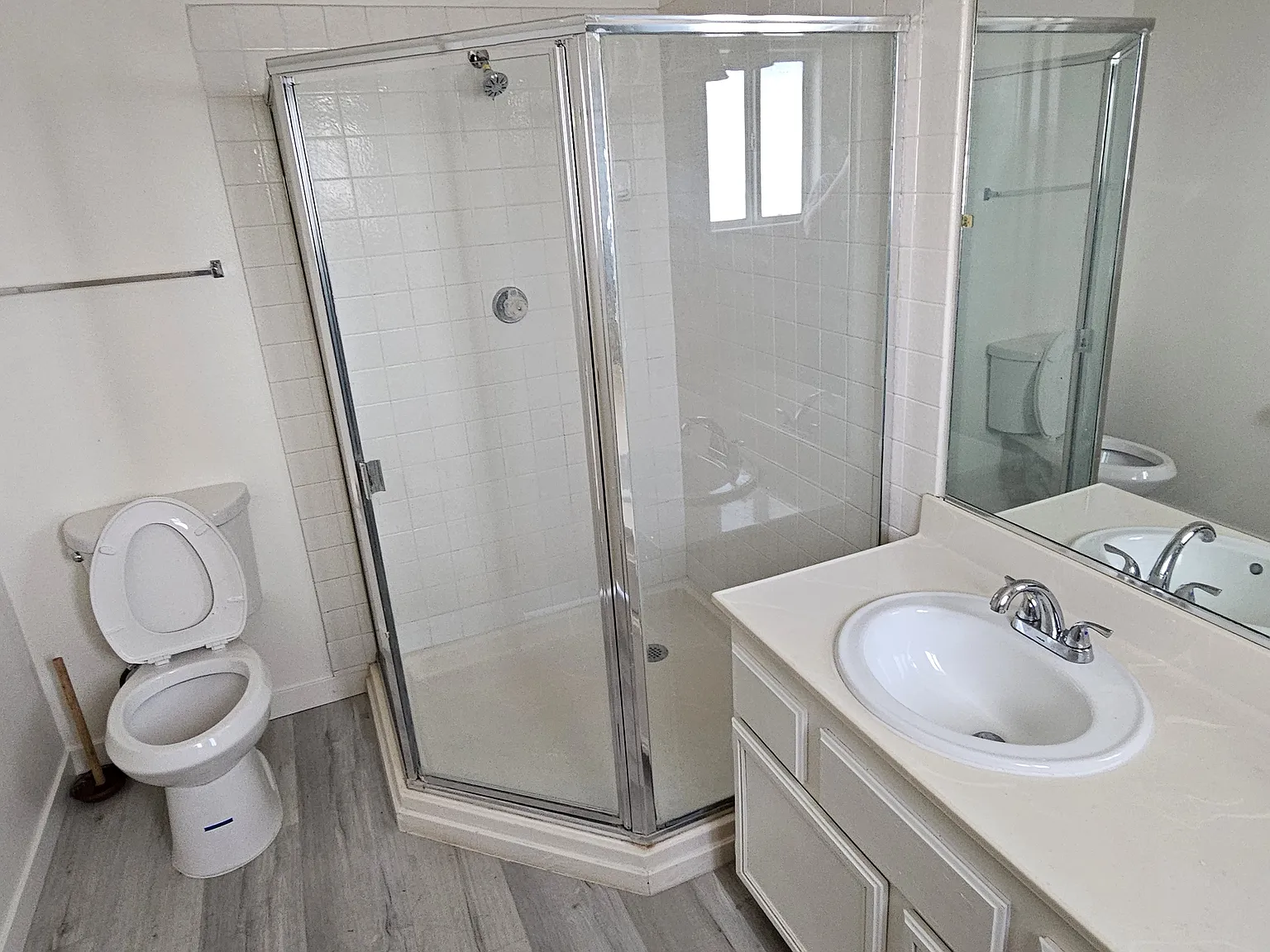 3 bed, 2.5 bath, 1265 sqft, $900 — Photo 4