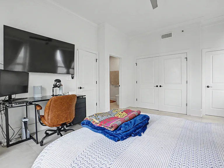 57 Forsyth St NW — Photo 11