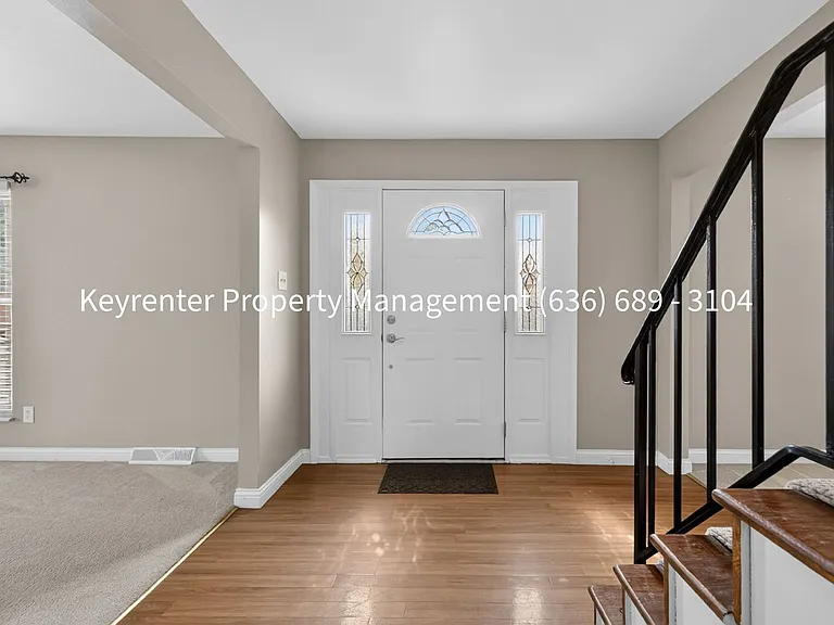 15362 Olive Blvd — Photo 11