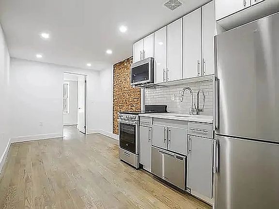 2nd image of 187 Hester St #2F