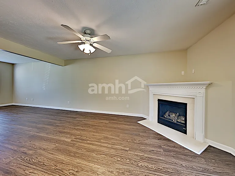 4417 Oakbank Ln — Photo 8