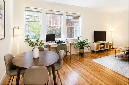 14 Fairbanks St #6 — Photo 2