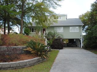 7203 Archers Creek Dr, Emerald Isle, NC 28594