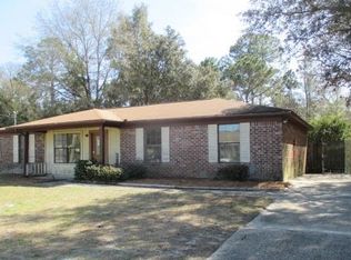 10727 Silver Creek Dr, Pensacola, FL 32506