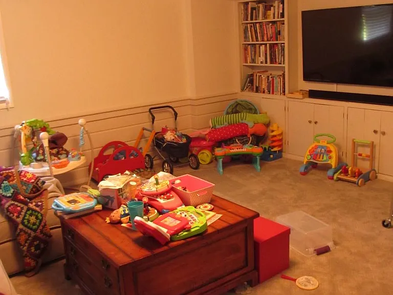 play room and entertainment room