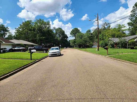 5th image of 5055 Romany Dr