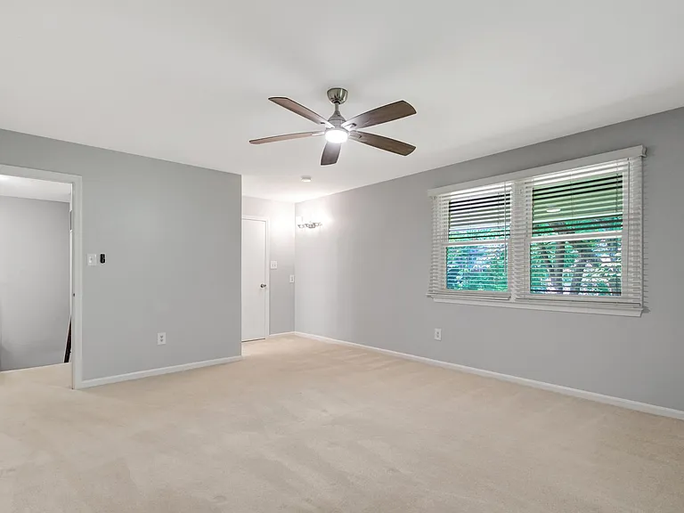 7217 Reservation Dr — Photo 32