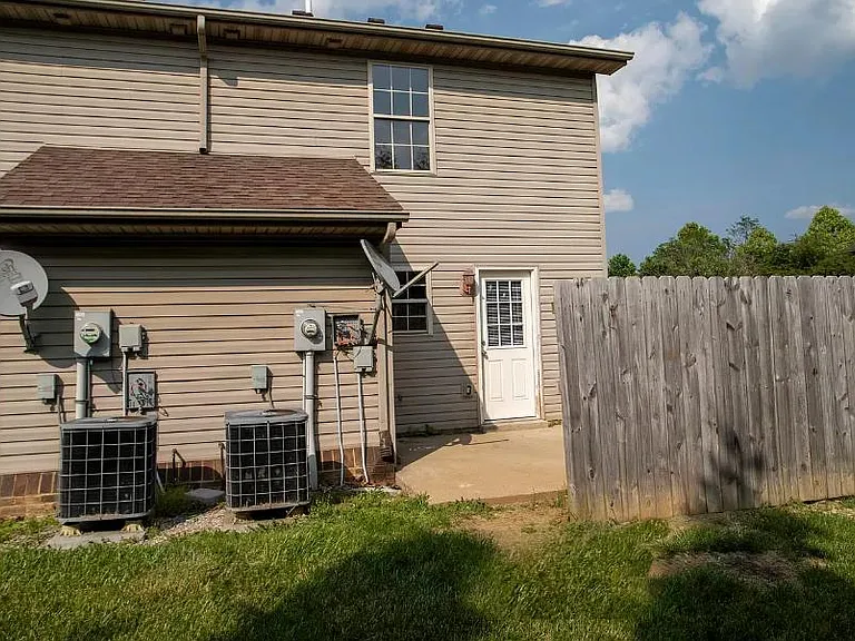 2924 Blairdon Cir — Photo 5
