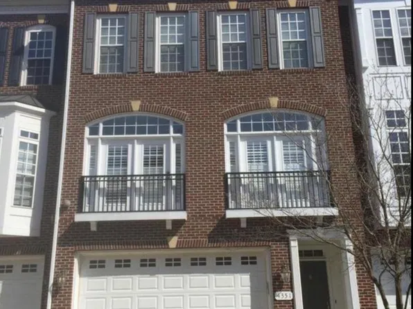 4351 Patriot Park Ct, Fairfax, VA 22030