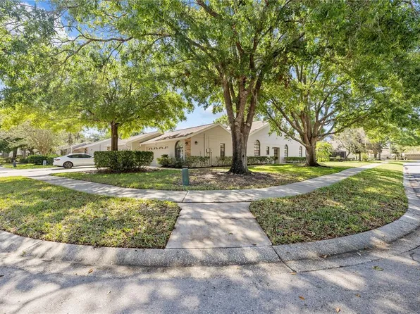 5482 Salem Square Dr N, Palm Harbor, FL 34685
