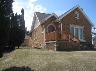 725 Waldo Blvd, Manitowoc, WI 54220