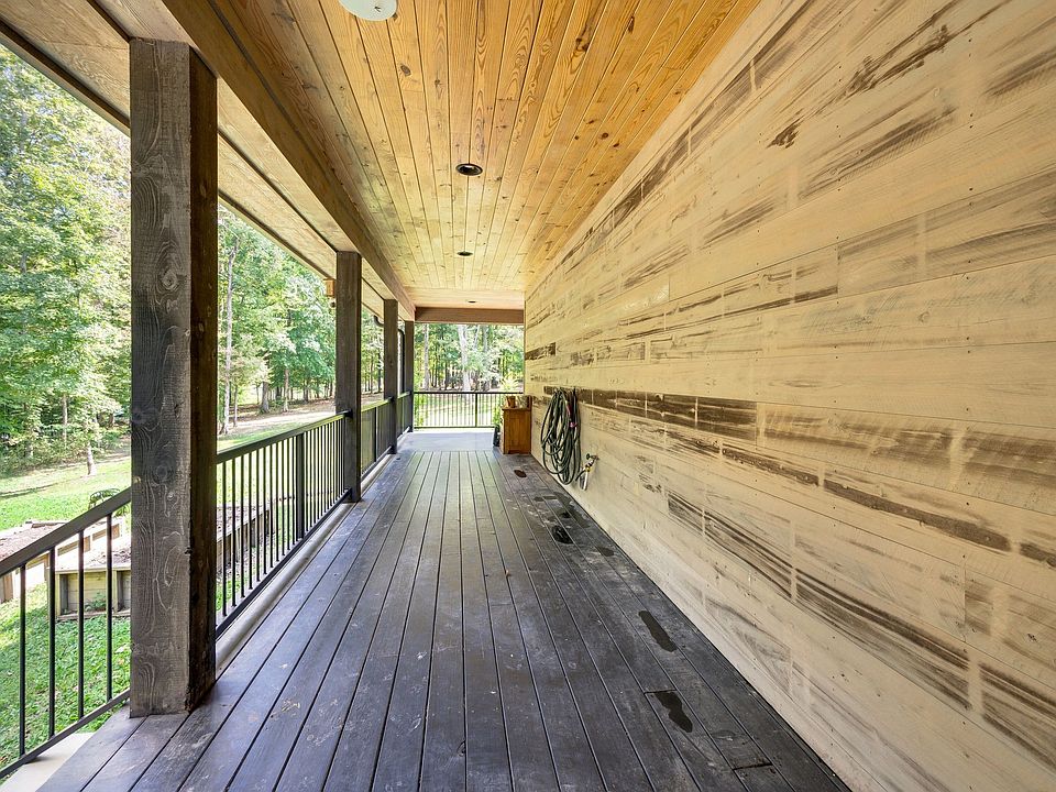16th image of 1168 Johnny Hall Rd