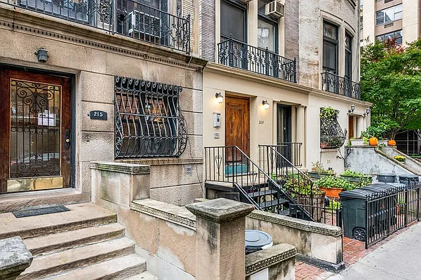 Rented by LG Fairmont Group | media 7