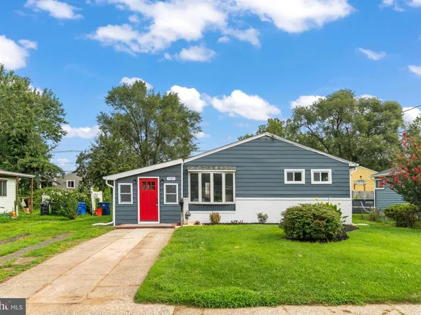 707 Smith Ln, Mount Holly, NJ 08060