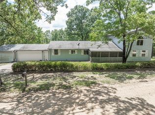 135 County Road 206, Chamois, MO 65024