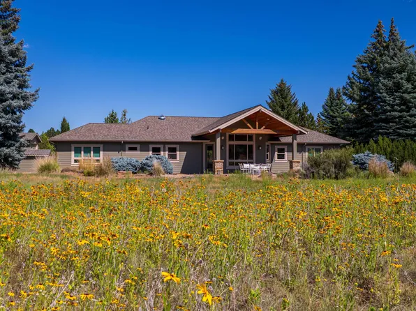 63945 W Quail Haven Dr, Bend, OR 97703
