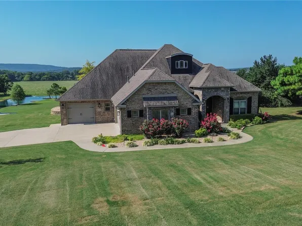 1951 Walnut Grove Rd, Prairie Grove, AR 72753