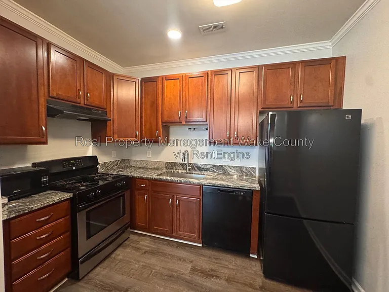 11701 Coppergate Dr #109 — Photo 11