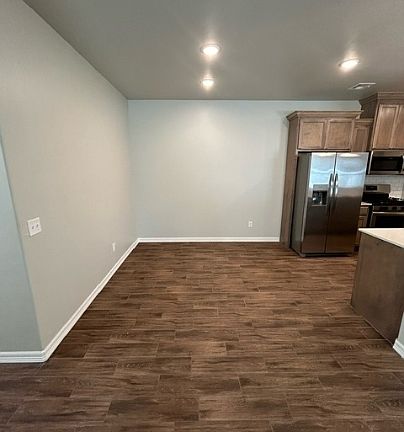 4th image of 12905 Villa Ave #A