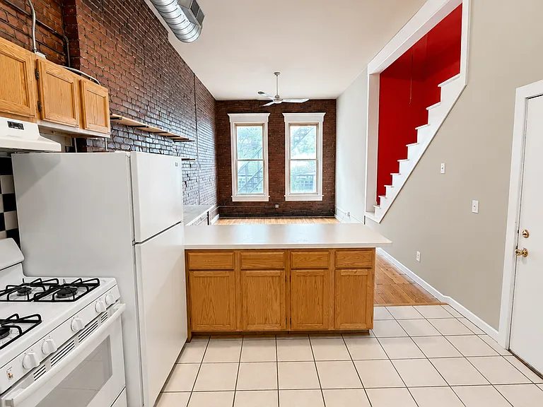 1832 W 25th St #2A — Photo 5