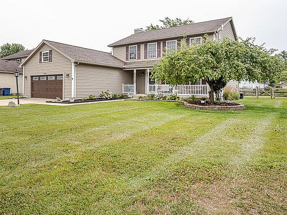3rd image of 2376 McKinley Dr