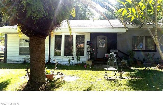 1st image of 1632 Beachwood Dr
