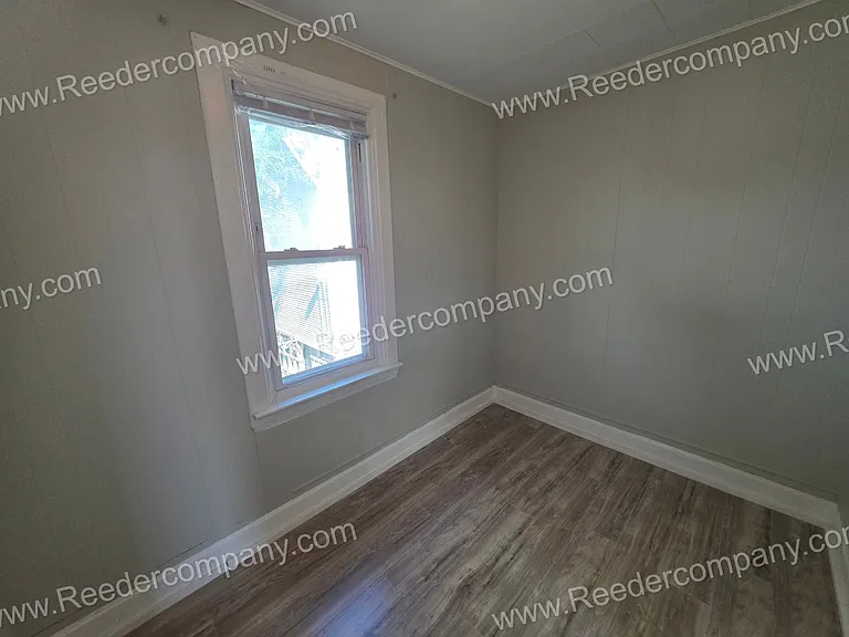 1207 W. 149th Street — Photo 7