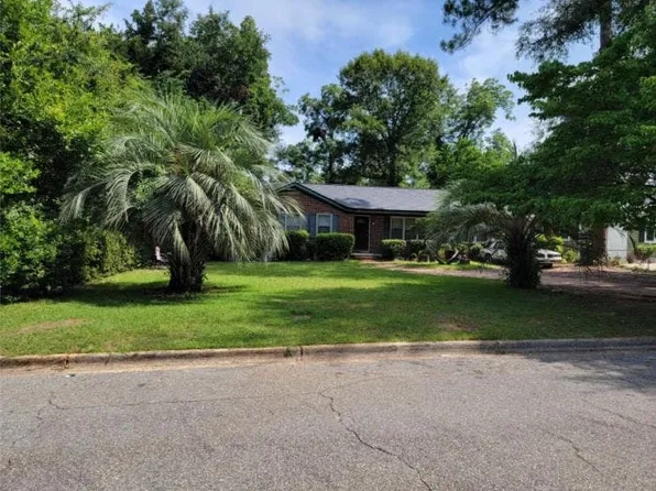 1905 Melrose Dr, Albany, GA 31707