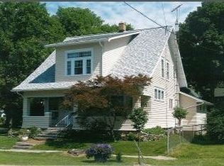 215 E Market St, La Rue, OH 43332