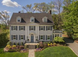 20 Hoburg Pl, Montclair, NJ 07042