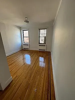 Rented by Brickview NYC Realty NYV LLC | media 1