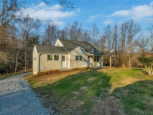 857 Adams Ridge Rd, State Road, NC 28676