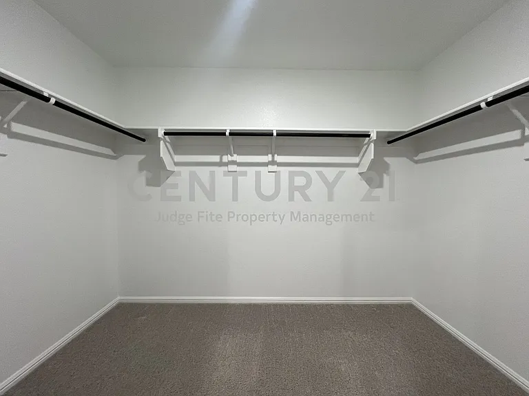 3720 Yarrow Dr — Photo 22