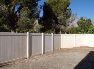 1427 N Sunflower Cir, Palm Springs, CA 92262