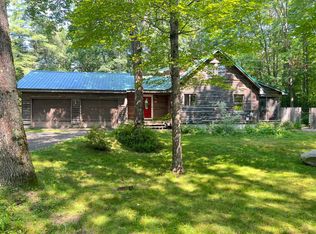 107 Tarbox Ln, Buxton, ME 04093