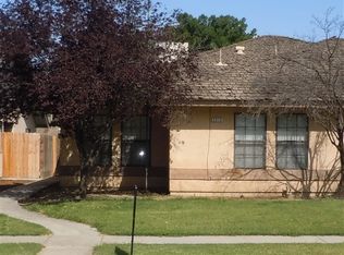 2313 N 10th Ave, Hanford, CA