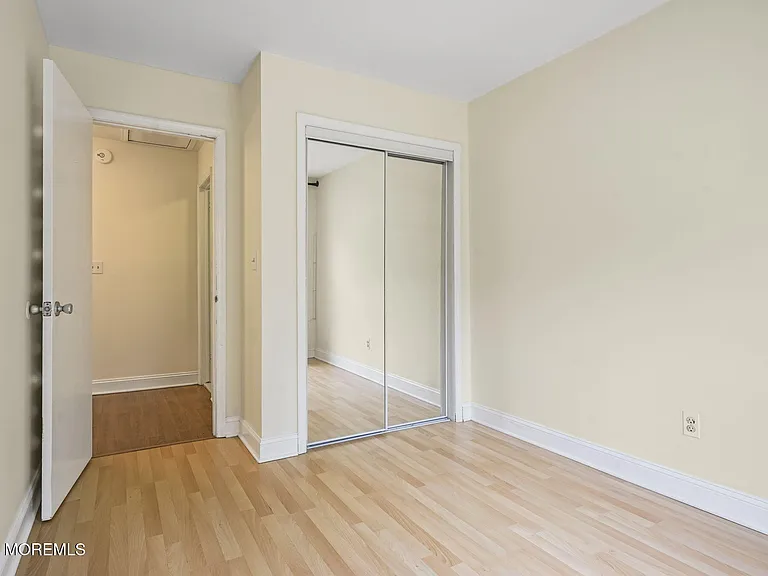17 Alameda Ct — Photo 24
