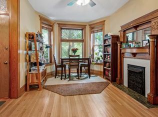 3042 N Clifton Ave APT 1, Chicago, IL 60657