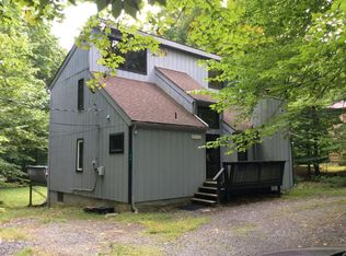 54 Ridge Dr, Clifton Twp, PA 18424