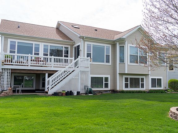 2nd image of 12981 Applewood Dr
