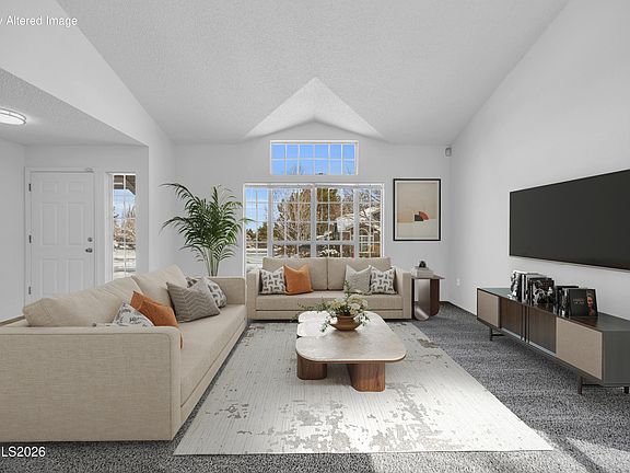 2nd image of 4628 Windcrest Dr