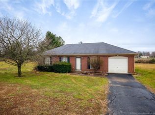 1195 Regina Ln NW, Corydon, IN 47112