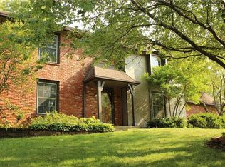 11601 Grant Dr, Overland Park, KS 66210