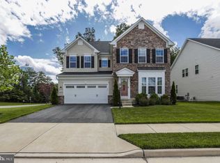 12290 Cranford Dr, Woodbridge, VA 22192