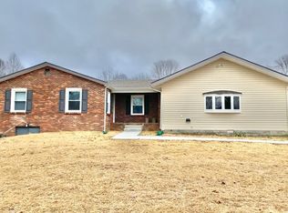 3441 Lylewood Rd, Woodlawn, TN 37191