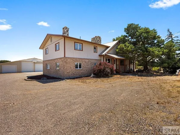 11077 S 5 W, Shelley, ID 83274