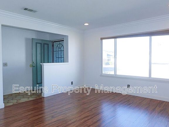 2nd image of 1224 Christina Ct