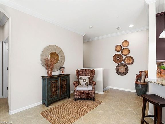 5th image of 23520 Alamanda DR #204