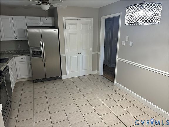 2nd image of 3401 Woodsong Dr